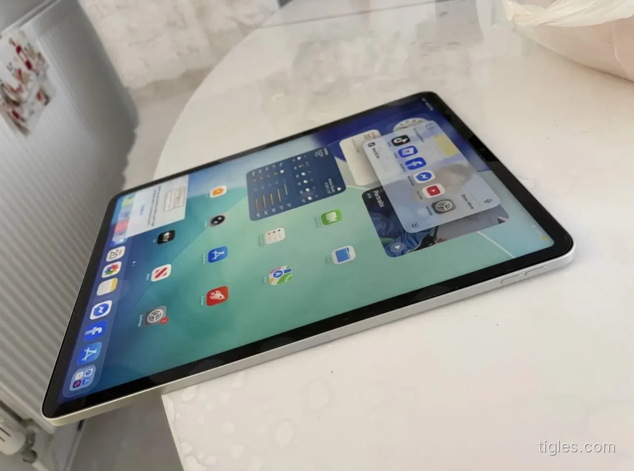 iPad Pro (12.9-inch) (5th generation)